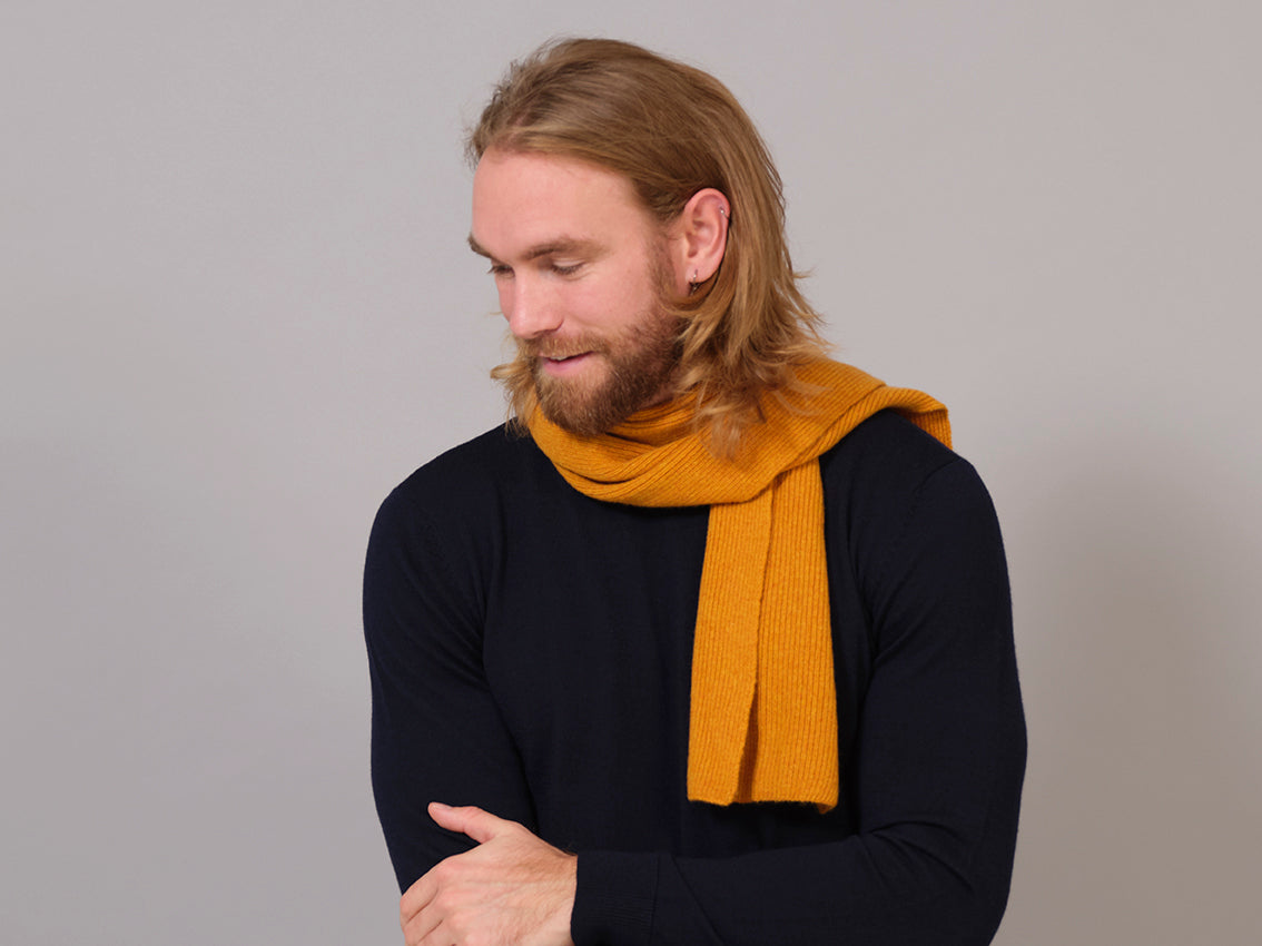 Bufanda de Lana 100% Orgánica Amarilla