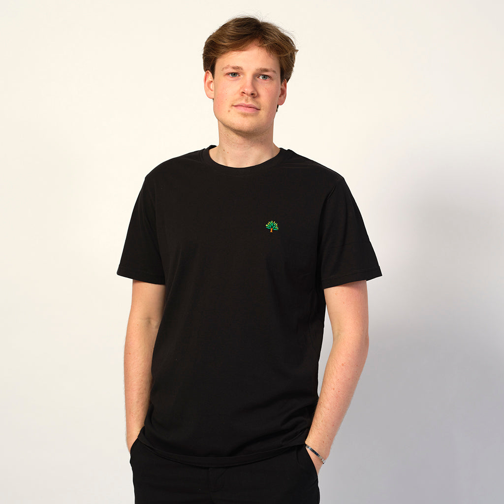 Camiseta Negra Hombre Árbol