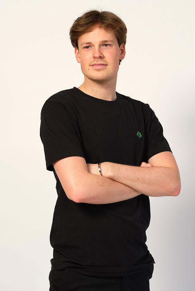 Camiseta Negra Hombre Árbol